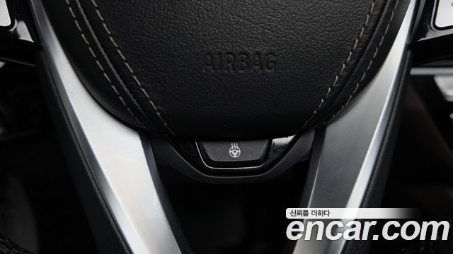 BMW 5 Series (G30) 530e Luxury 2022 — фото 12