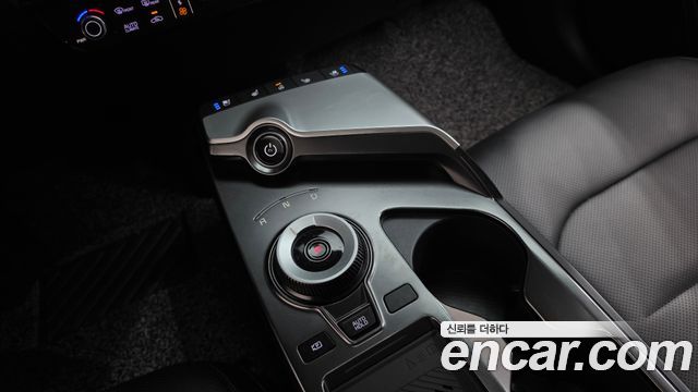 Kia EV6 Long Range 4WD Air 2022 — фото 9