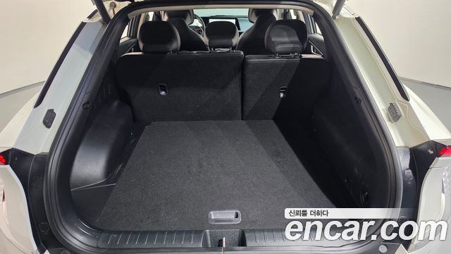 Kia EV6 Long Range 4WD Air 2022 — фото 16