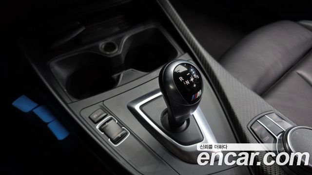 BMW M2 (F87) M2 Coupe M Performance Steering Wheel Edition 2017 — фото 9