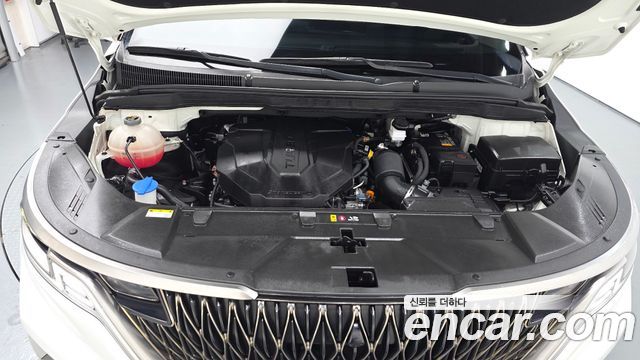 Kia Carnival (IV) Diesel 9-Seater Signature 2023 — фото 6