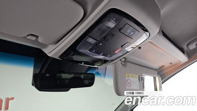 Hyundai Staria L3.5 Cargo 5-Seater Modern 2022 — фото 19