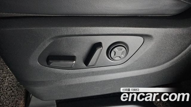 Hyundai Staria L3.5 Cargo 5-Seater Modern 2022 — фото 29