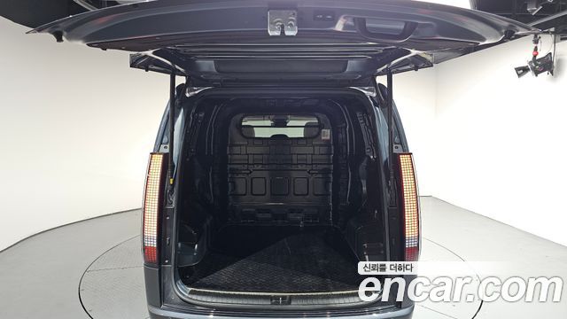 Hyundai Staria L3.5 Cargo 5-Seater Modern 2022 — фото 35