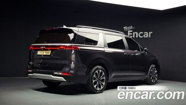 Kia Carnival (IV) Diesel 9-Seater Prestige 2023 — фото 2