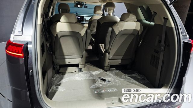 Kia Carnival (IV) Diesel 9-Seater Prestige 2023 — фото 18