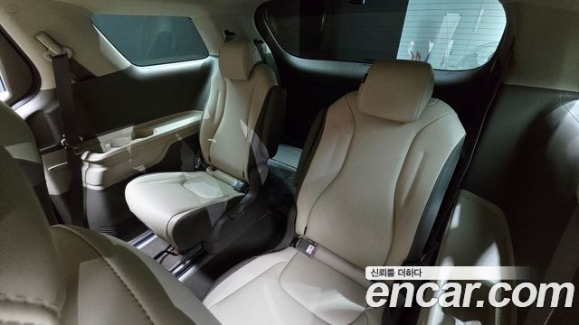 Kia Carnival (IV) Diesel 9-Seater Prestige 2023 — фото 19