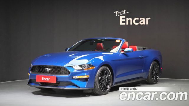 Ford Mustang Convertible