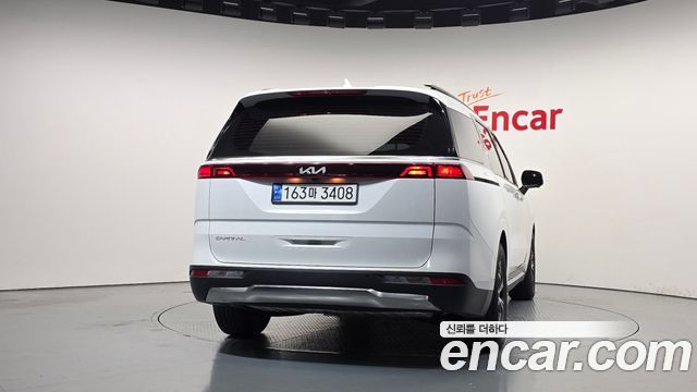 Kia Carnival (IV) Gasoline 9-Seater Noblesse 2023 — фото 4