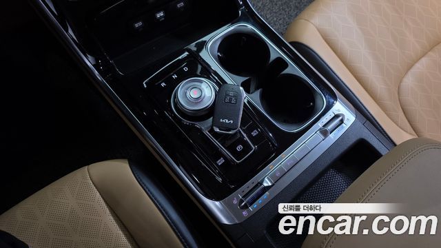 Kia Carnival (IV) Gasoline 9-Seater Noblesse 2023 — фото 9