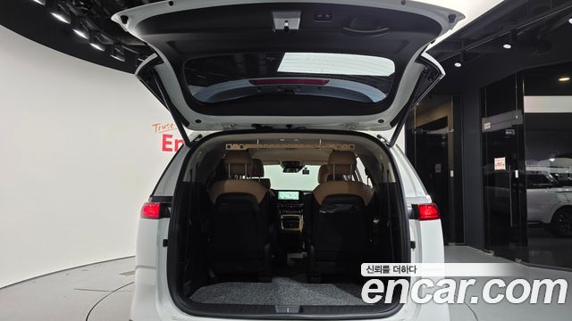 Kia Carnival (IV) Gasoline 9-Seater Noblesse 2023 — фото 20