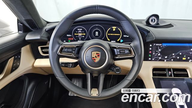 Porsche Taycan GTS 2023 — фото 13
