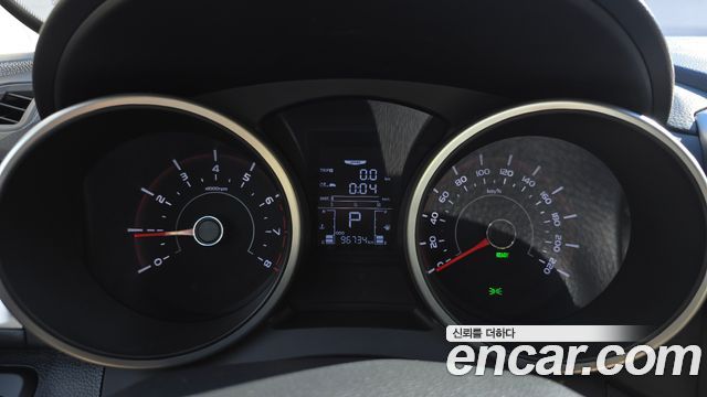 KG Mobility (SsangYong) Tivoli Armor TX 2WD 2019 — фото 8