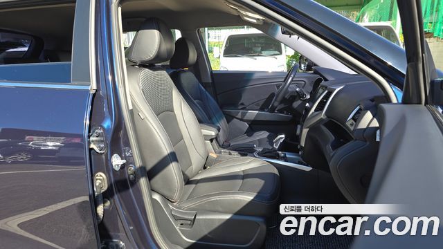 KG Mobility (SsangYong) Tivoli Armor TX 2WD 2019 — фото 11