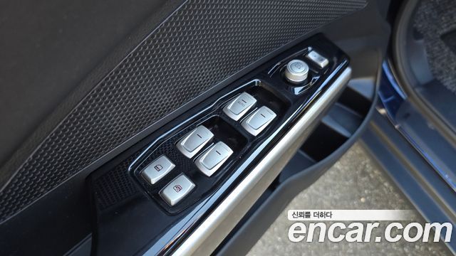KG Mobility (SsangYong) Tivoli Armor TX 2WD 2019 — фото 19