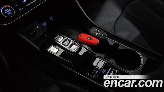 Hyundai Sonata (DN8) 1.6 Turbo Premium Plus 2022 — фото 9
