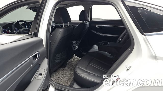 Hyundai Sonata (DN8) 1.6 Turbo Premium Plus 2022 — фото 16