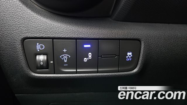 Hyundai Kona 1.6 Turbo 2WD Modern pop 2019 — фото 18