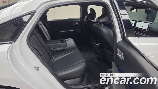 Hyundai Ioniq 6 Long Range Prestige 2025 — фото 12