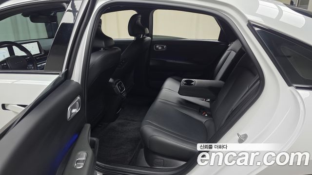 Hyundai Ioniq 6 Long Range Prestige 2025 — фото 26