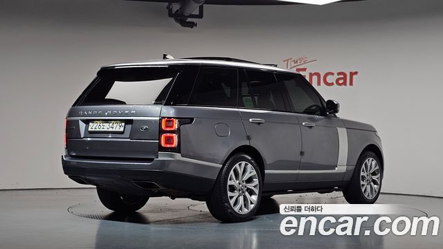 Land Rover Range Rover (IV) 4.4 SDV8 AB DIESEL 2020 — фото 2