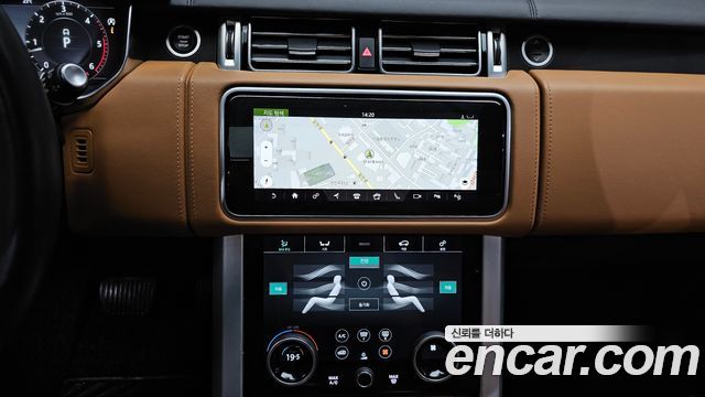 Land Rover Range Rover (IV) 4.4 SDV8 AB DIESEL 2020 — фото 14