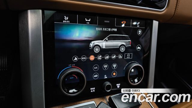 Land Rover Range Rover (IV) 4.4 SDV8 AB DIESEL 2020 — фото 35