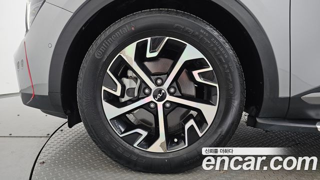 Kia Sportage Hybrid (V) Signature Gravity 2WD 2022 — фото 5
