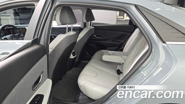 Hyundai Avante (CN7) 1.6 Inspiration 2022 — фото 11