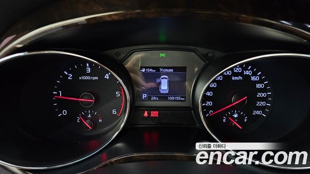 Kia Carnival 9-Seater Prstige 2019 — фото 8