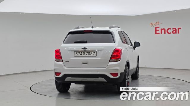 Chevrolet Trax 1.4 Red Line Premier 2020 — фото 4