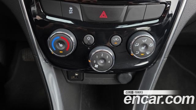 Chevrolet Trax 1.4 Red Line Premier 2020 — фото 18