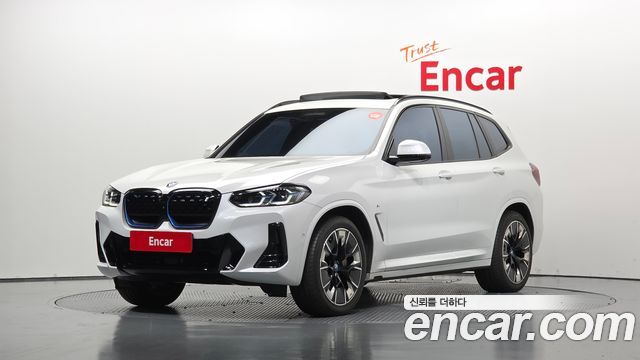 BMW iX3 M Sports 2024 — фото 1