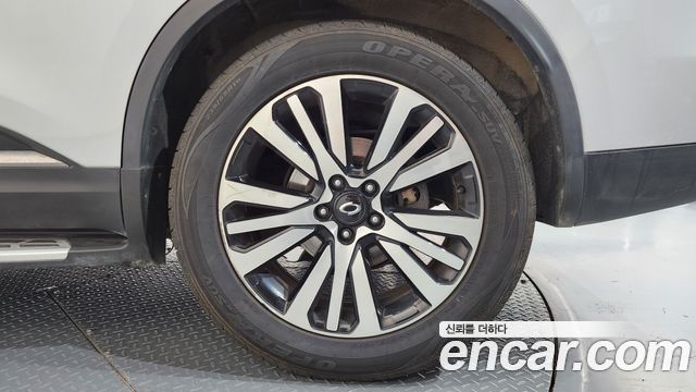 Renault Korea QM6 2.0 GDe PREMIERE 2WD 2023 — фото 21