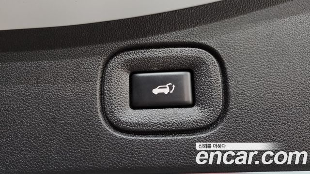 Renault Korea QM6 2.0 GDe PREMIERE 2WD 2023 — фото 32