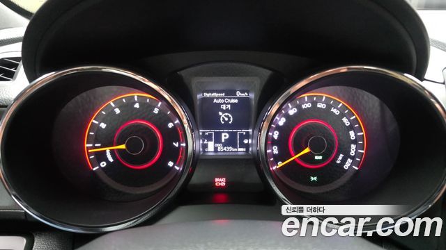 KG Mobility (SsangYong) Tivoli Armor Gear Plus 2WD 2019 — фото 8