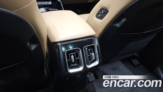Kia Sorento (IV) HEV 1.6 2WD Signature 2025 — фото 34