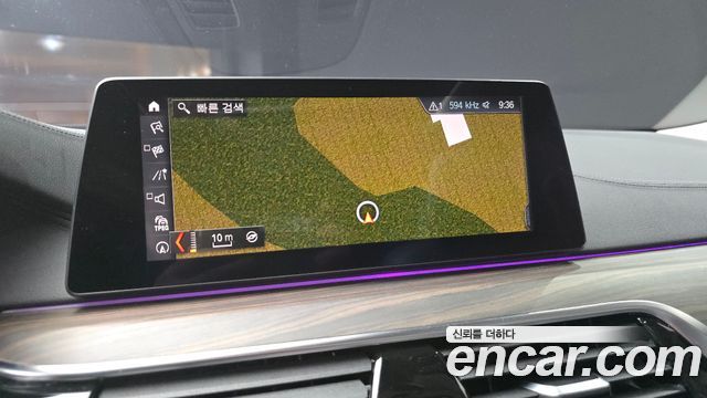 BMW 5 Series (G30) 520d xDrive Luxury Plus 2019 — фото 17