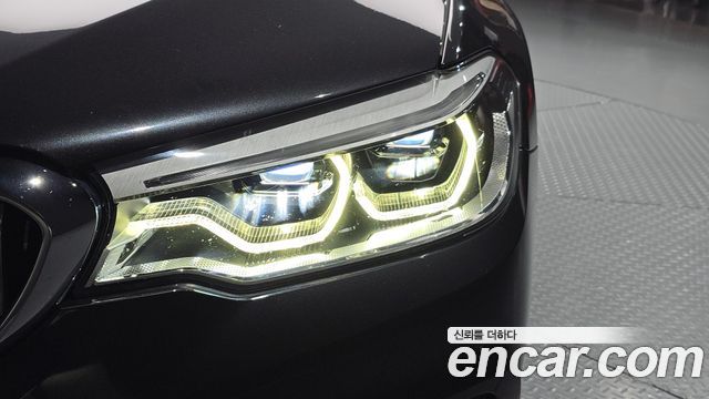 BMW 5 Series (G30) 520d xDrive Luxury Plus 2019 — фото 22