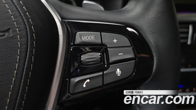 BMW 5 Series (G30) 520d xDrive Luxury Plus 2019 — фото 30