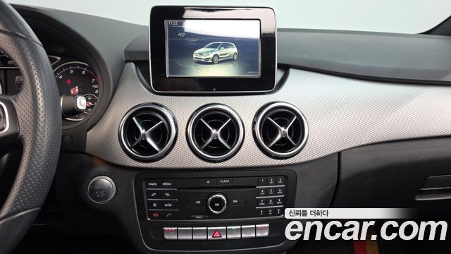 Mercedes-Benz B-Class (W246) B220 2018 — фото 12