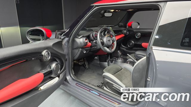 MINI Cooper S JCW 3rd Generation 2020 — фото 10