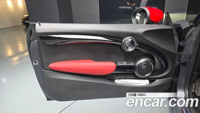 MINI Cooper S JCW 3rd Generation 2020 — фото 24