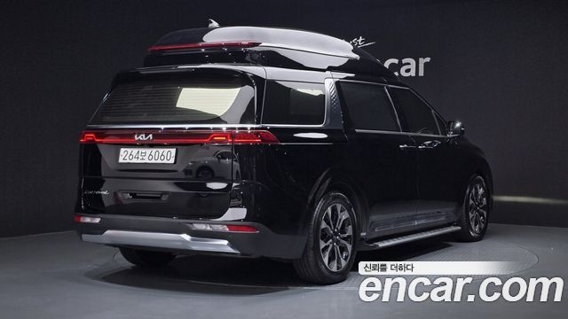 Kia Carnival (IV) Gasoline 9-seater Limousine(Special vehicle) 2021 — фото 2