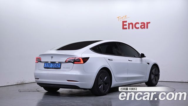 Tesla Model 3 Long Range AWD 2022 — фото 2