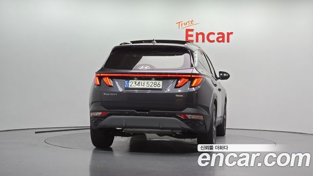 Hyundai Tucson (NX4) Gasoline 1.6 Turbo 2WD Inspiration 2021 — фото 4