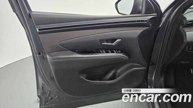 Hyundai Tucson (NX4) Gasoline 1.6 Turbo 2WD Inspiration 2021 — фото 24