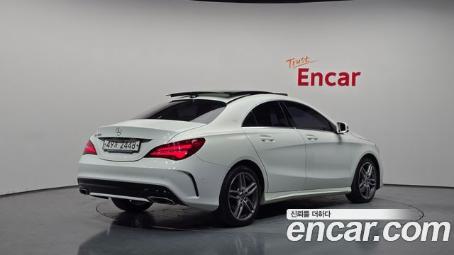 Mercedes-Benz CLA-Class (C117) CLA220 AMG Line 2018 — фото 2