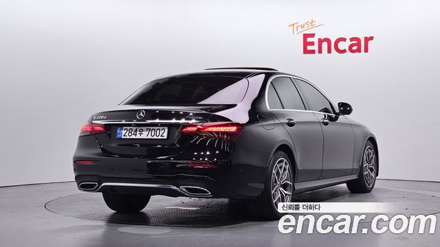 Mercedes-Benz E-Class (W213) E220d 4MATIC AMG Line 2021 — фото 2