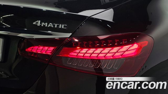 Mercedes-Benz E-Class (W213) E220d 4MATIC AMG Line 2021 — фото 23